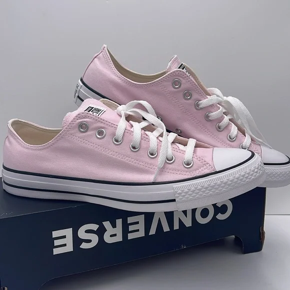 Converse Men’s A08628F
CTAS OX
PINK FOAM Pink Canvas Sneakers - Picture 7 of 16